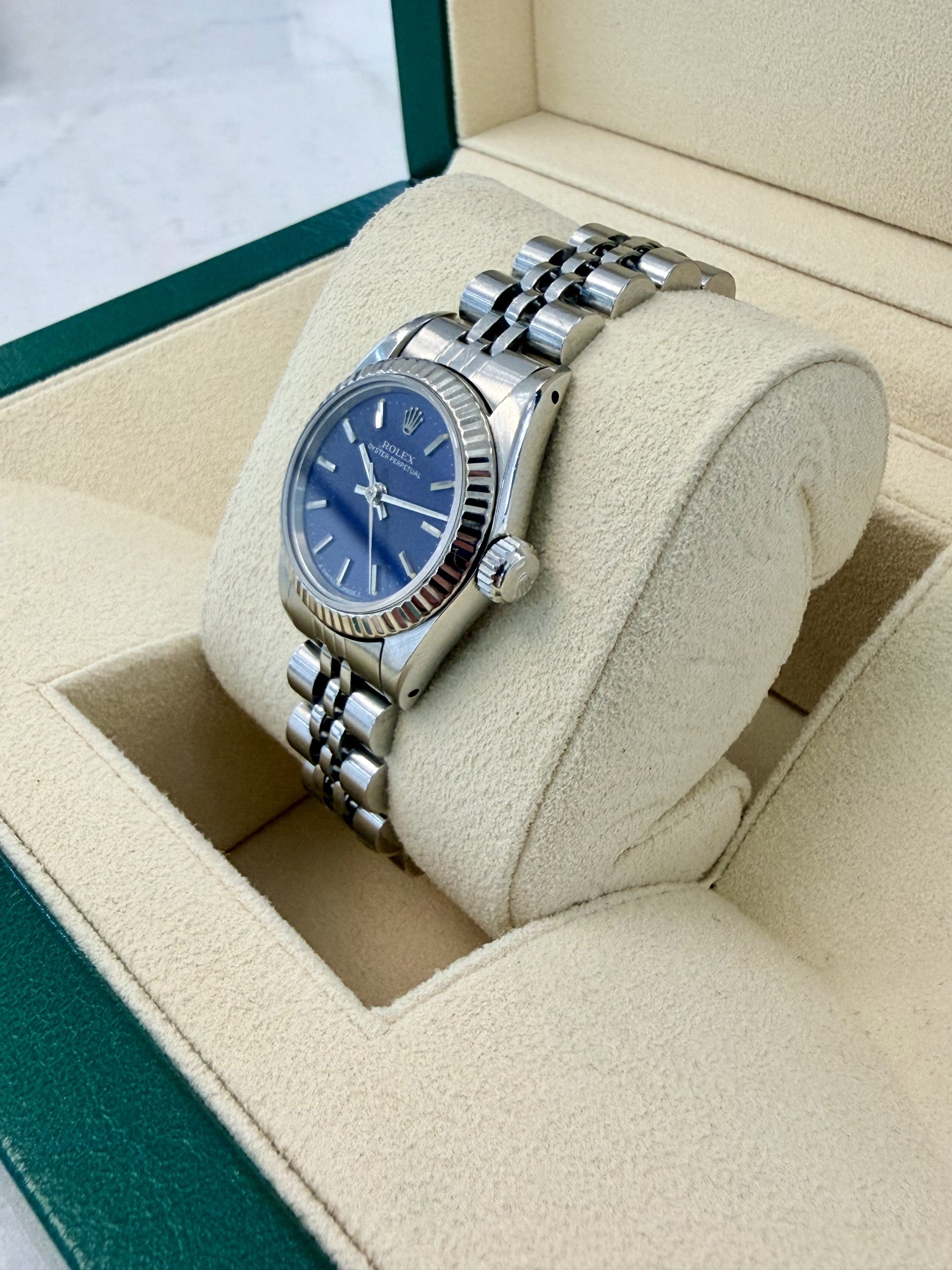 Rolex Oyster Perpetual 24 67194