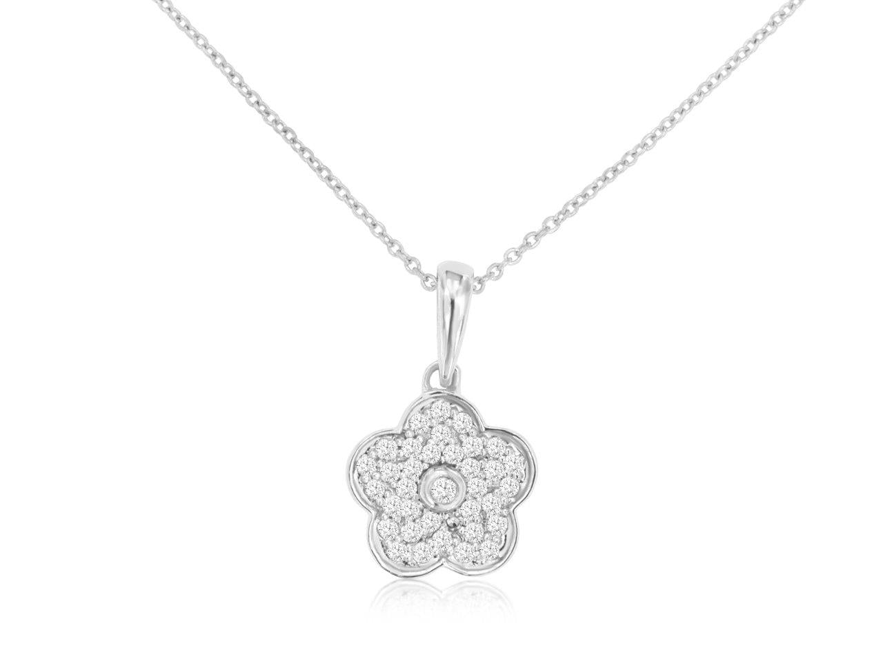 14K White Gold Necklace with 0.14ctw Diamonds