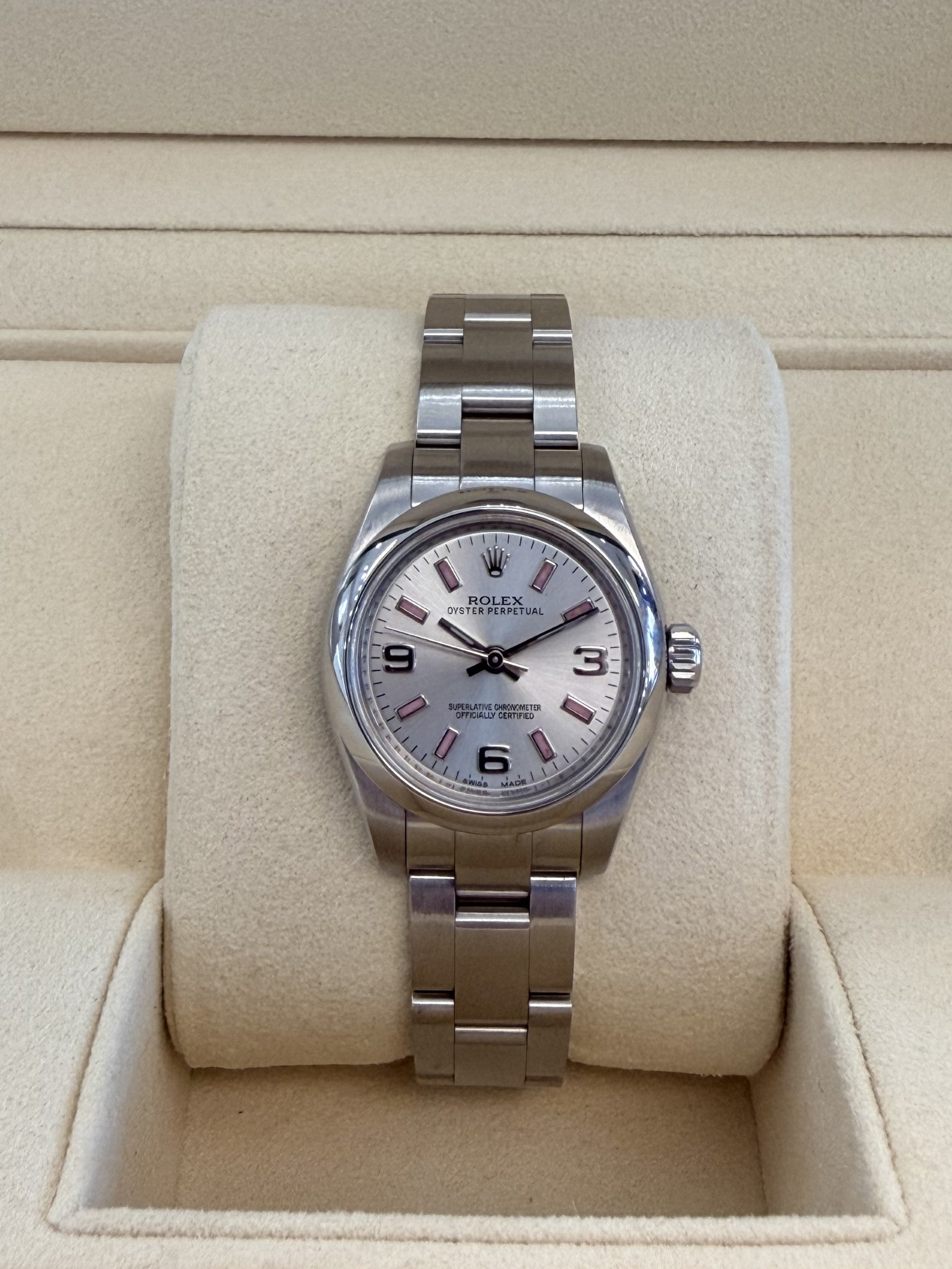 Rolex Oyster Perpetual 26 176200 pink hour markers